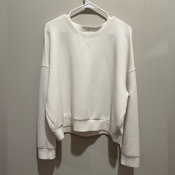 Spanx AirEssentials Crew Sweater In Powder Size 1X - Picture 9 of 13